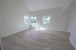 9633 Lilly Ct, Northridge, CA 91325 - Photo 13