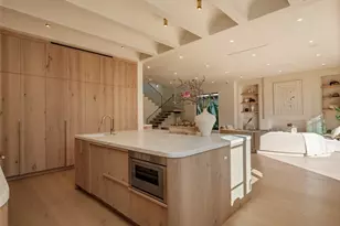 11746 Blix, Valley Village, CA 91607 - Photo 13