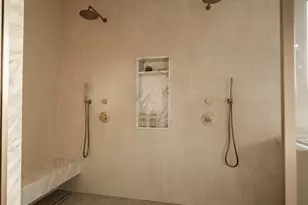 11746 Blix, Valley Village, CA 91607 - Photo 35