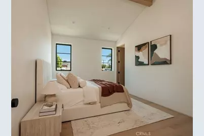 11746 Blix, Valley Village, CA 91607 - Photo 49