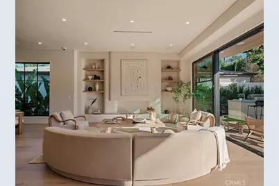 11746 Blix, Valley Village, CA 91607 - Photo 5