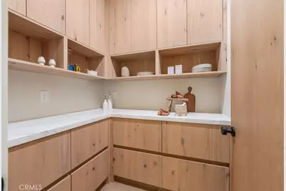 11746 Blix, Valley Village, CA 91607 - Photo 15