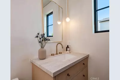 11746 Blix, Valley Village, CA 91607 - Photo 47