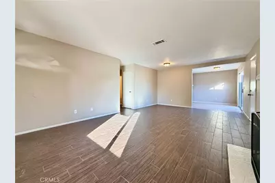 17365 Newmont, Lancaster, CA 93535 - Photo 7