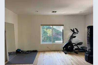 22259 Dumetz, Woodland Hills, CA 91364 - Photo 11