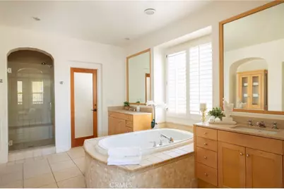 24709 Tiburon, Valencia, CA 91355 - Photo 37