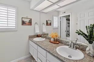 24448 Hampton Dr, Valencia, CA 91355 - Photo 41