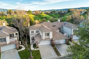 24448 Hampton Dr, Valencia, CA 91355 - Photo 3