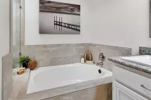 24448 Hampton Dr, Valencia, CA 91355 - Photo 33