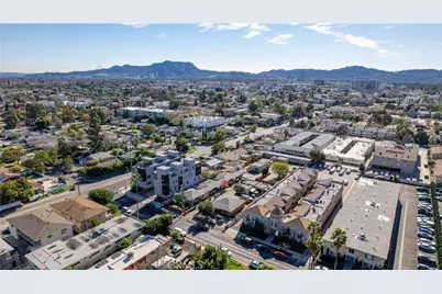 11414 Calvert, North Hollywood, CA 91606 - Photo 5