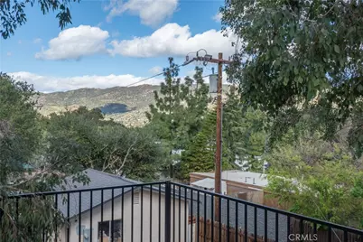 6143 Wisteria Street, Simi Valley, CA 93063 - Photo 19