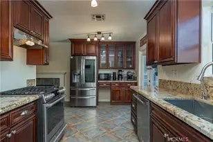 6143 Wisteria St, Simi Valley, CA 93063 - Photo 11