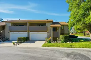 20066 Ave Of The Oaks, Newhall, CA 91321 - Photo 45