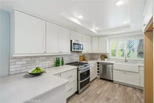 20066 Ave Of The Oaks, Newhall, CA 91321 - Photo 3