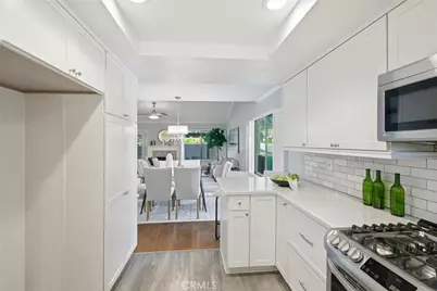 20066 Avenue Of The Oaks, Newhall, CA 91321 - Photo 7