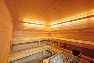 20066 Ave Of The Oaks, Newhall, CA 91321 - Photo 37