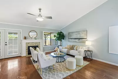 20066 Avenue Of The Oaks, Newhall, CA 91321 - Photo 5