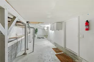 20066 Ave Of The Oaks, Newhall, CA 91321 - Photo 25