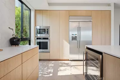 22268 Avenue San Luis, Woodland Hills, CA 91364 - Photo 11