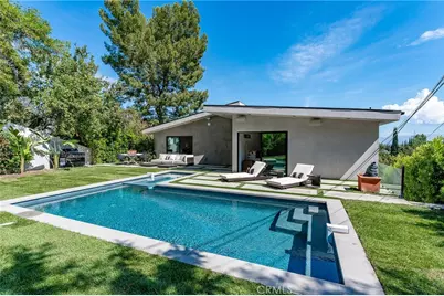 22268 Avenue San Luis, Woodland Hills, CA 91364 - Photo 49