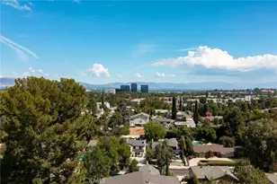 22268 Avenue San Luis, Woodland Hills, CA 91364 - Photo 53