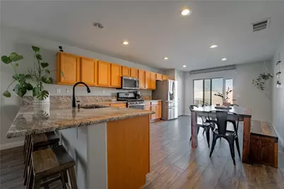 3033 De Flores, Lancaster, CA 93535 - Photo 3