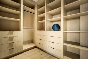 13221 Hesby, Sherman Oaks, CA 91423 - Photo 45