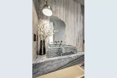 13221 Hesby, Sherman Oaks, CA 91423 - Photo 27