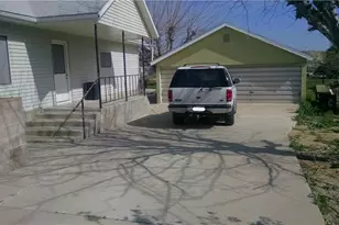 24882 3rd St, Fellows, CA 93224 - Photo 1