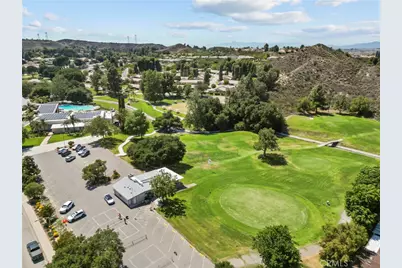 19122 Avenue Of The Oaks #A, Newhall, CA 91321 - Photo 1