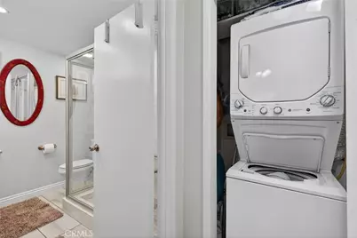 19122 Avenue Of The Oaks #A, Newhall, CA 91321 - Photo 21