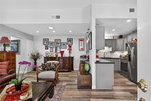 19122 Ave Of The Oaks, Newhall, CA 91321 - Photo 9