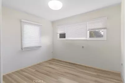 10571 Woodale, Mission Hills (San Fernando), CA 91345 - Photo 31