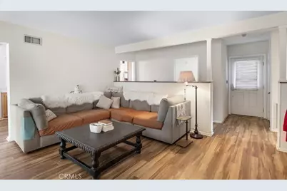 10571 Woodale, Mission Hills (San Fernando), CA 91345 - Photo 27