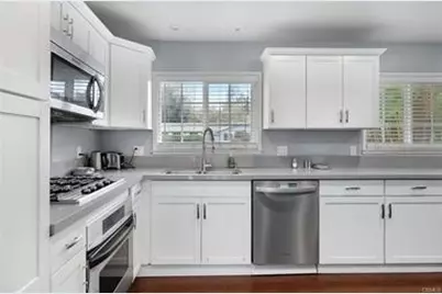 624 Calle Tulipan, Thousand Oaks, CA 91360 - Photo 11