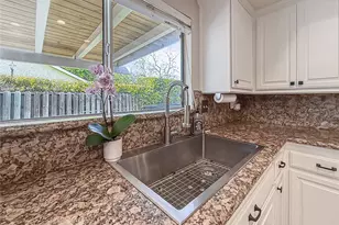 2797 Beckett Ct, Thousand Oaks, CA 91360 - Photo 9