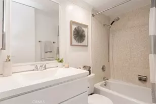 10633 Kinnard, Los Angeles, CA 90024 - Photo 19