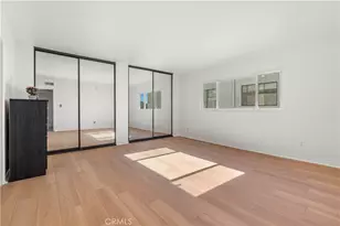 5250 Zelzah, Encino, CA 91316 - Photo 7