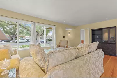 521 N California Street, Burbank, CA 91505 - Photo 9