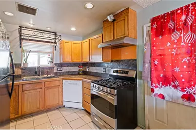 415 E Avenue J13, Lancaster, CA 93535 - Photo 9