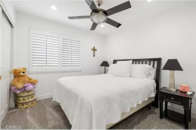 22047 Conway, Saugus, CA 91350 - Photo 25