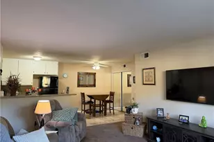 18808 Mandan, Canyon Country, CA 91351 - Photo 3