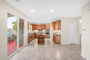 27323 English Oak Ct, Canyon Country, CA 91387 - Photo 5