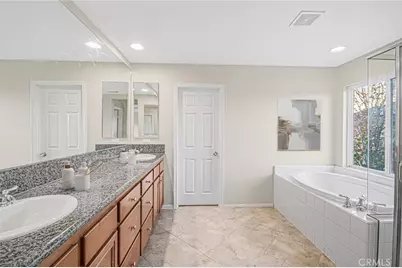 27323 English Oak Court, Canyon Country, CA 91387 - Photo 13