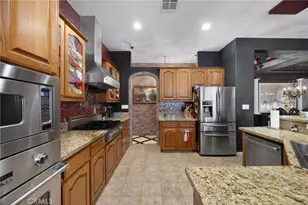 309 Sonoma Vine Ct, Bakersfield, CA 93314 - Photo 17