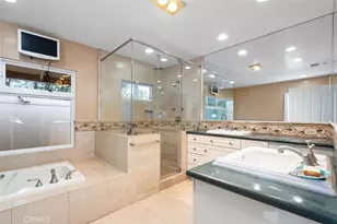 5068 Shirley, Tarzana, CA 91356 - Photo 21