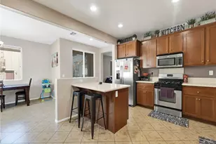 28040 Catherine, Canyon Country, CA 91351 - Photo 13