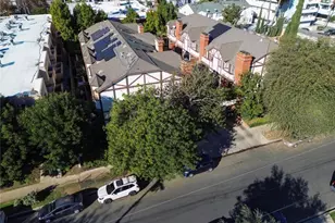 5327 Wilkinson Ave, Valley Village, CA 91607 - Photo 41