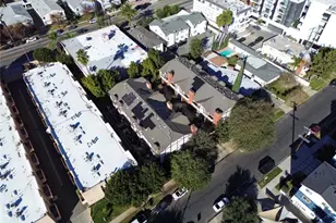 5327 Wilkinson Ave, Valley Village, CA 91607 - Photo 45