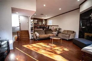 5327 Wilkinson Ave, Valley Village, CA 91607 - Photo 1